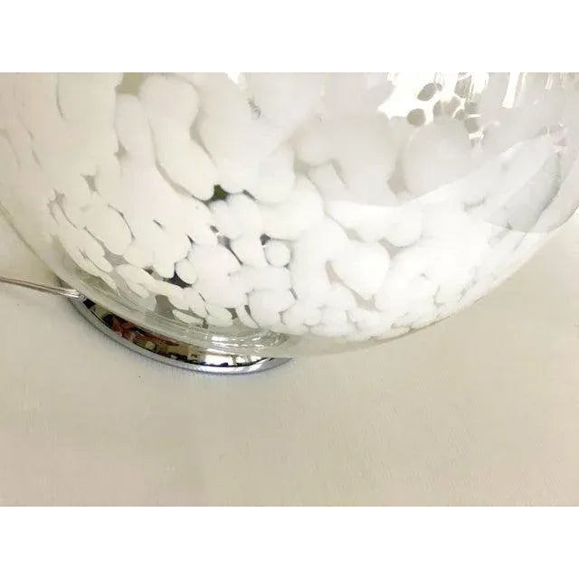 White Murano Glass Table Lamp by Simoeng For Sale - Image 3 of 7
