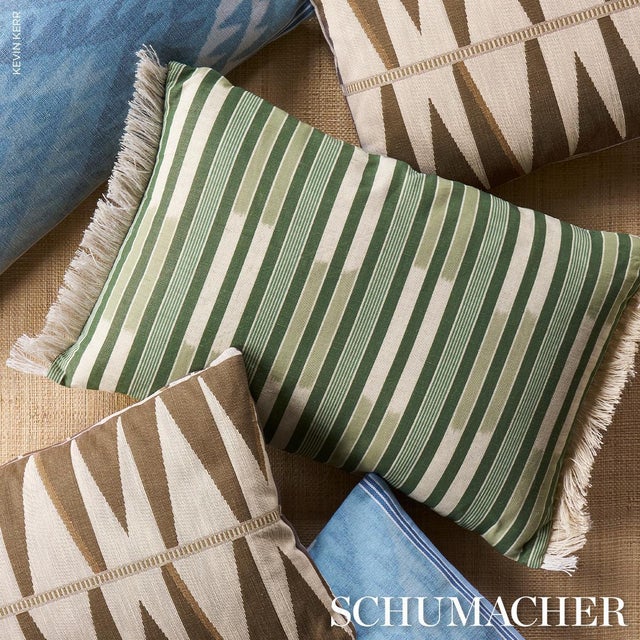 2020s Sample - Schumacher Sarita Tapestry Fabric In Java For Sale - Image 5 of 6