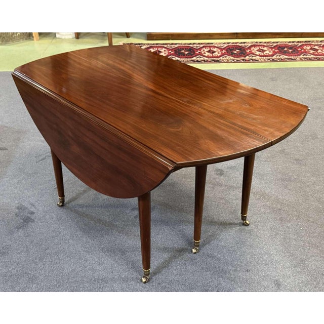 Louis XVI Dining Table in Cuban Mahogany with 5 Modern White Wood Extensions, 19th-Century For Sale - Image 5 of 18