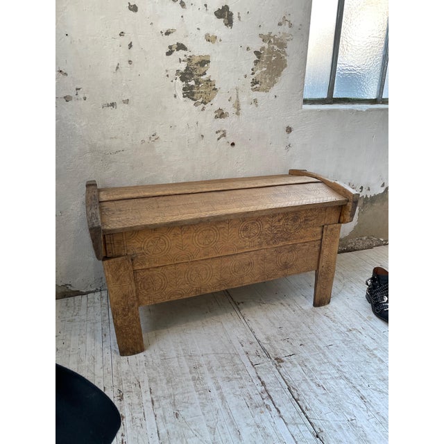 Brutalist Arts & Crafts Wood Trunk, 1900s For Sale - Image 3 of 18