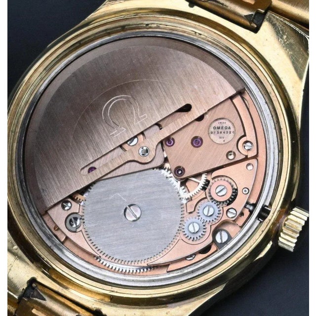 Gold Vintage Genève Bracelet Watch from Omega For Sale - Image 8 of 10