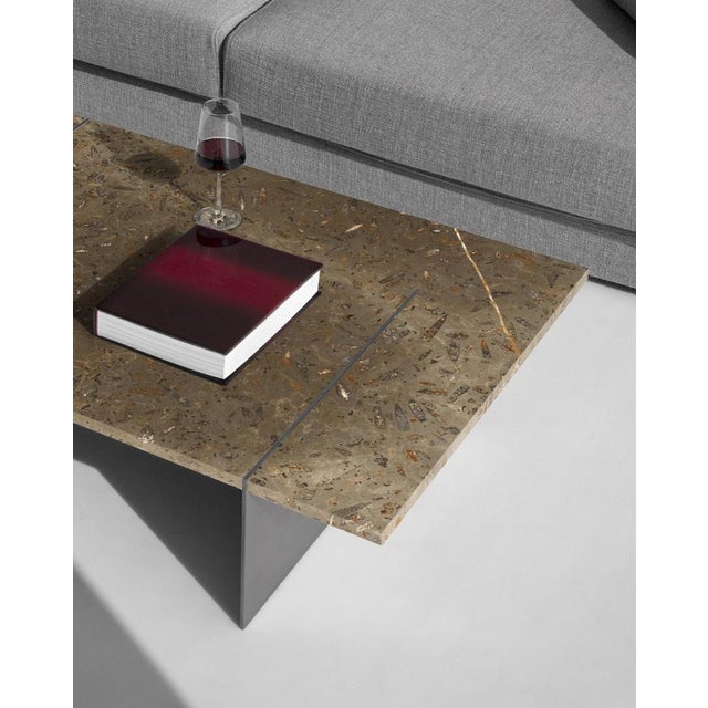 Memoria Coffee Table in Jurassic Fossil Stone by Nerinea For Sale - Image 4 of 6