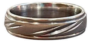 14 Karat White Gold Classic Wide Wedding Band With Design Ring, Unisex Size 10
