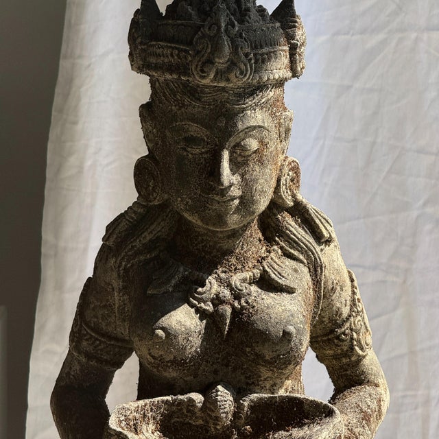 Stone Unknown, Indonesian Shell Goddess Sculpture in Volcanic Limestone, 1980s, Stone For Sale - Image 7 of 11