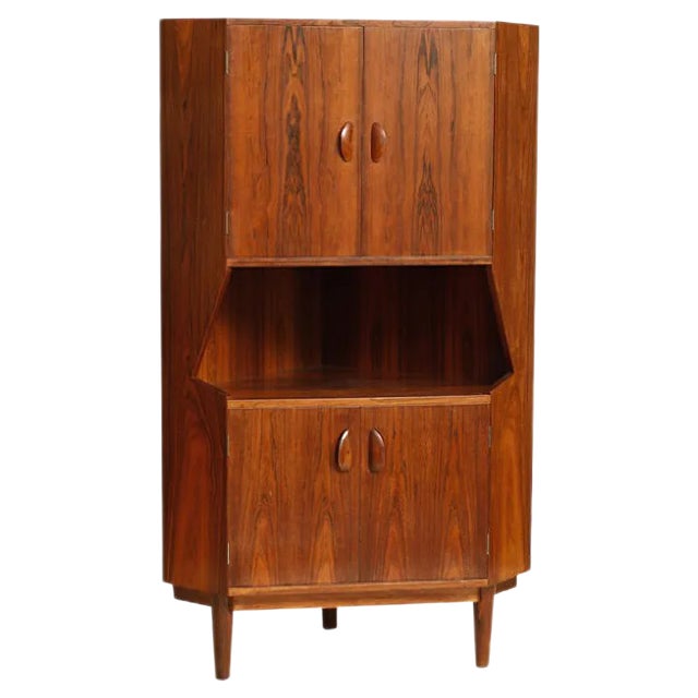 Danish Modern Teak Corner Bar Cabinet, 1960s For Sale