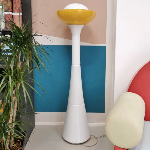 Large White and Yellow Murano Glass Column Lamp, 1960s For Sale - Image 15 of 15