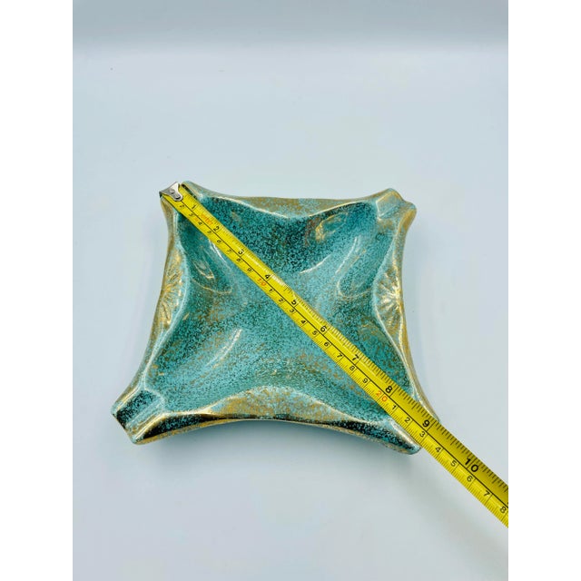 Turquoise Vintage California Originals Mid-Century Atomic Set of 3 Nesting Catchalls/Ashtrays For Sale - Image 8 of 13