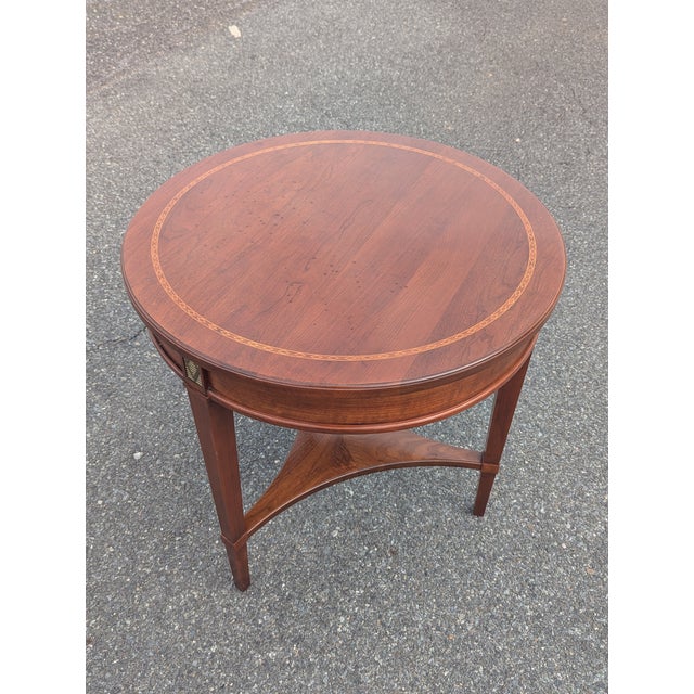 Late 20th Century Stickley Edwardian Mahogany Round Occasional Table For Sale - Image 13 of 15