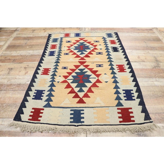 Textile Vintage Persian Shiraz Kilim Rug, 03'09 X 05'05 For Sale - Image 7 of 9