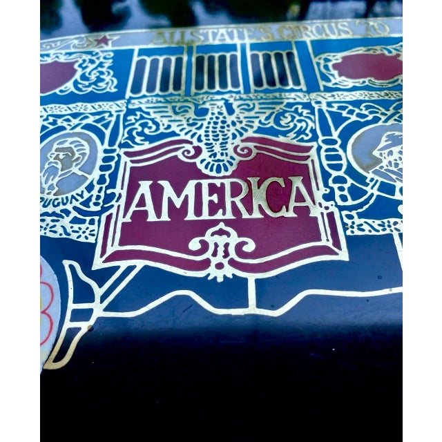 1970s Vintage Couroc of Monterey "America" Circus Wagon Tray | Barnum & Bailey Commemorative Design | Mid-Century California For Sale - Image 5 of 12