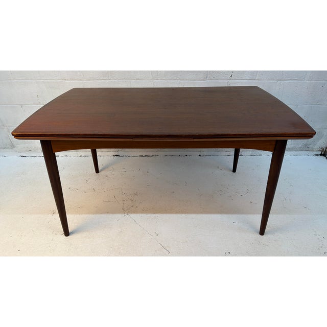 Mid-Century Danish Teak Draw-Leaf Dining Table by Gudme Møbelfabrik For Sale In New York - Image 6 of 13