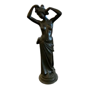 Bronze Women Statue