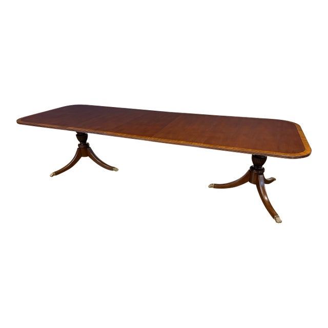 Traditional Georgian Style Satinwood Banded Mahogany Dining Table by Leighton Hall - Showroom Sample For Sale