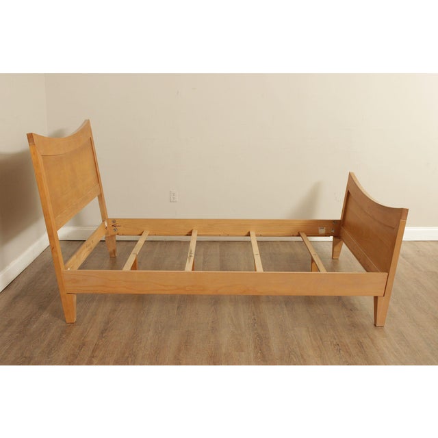 Ethan Allen Horizon Collection Queen Size Bed For Sale - Image 14 of 17