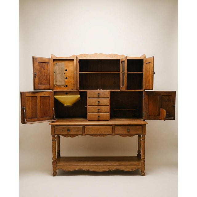 American Antique Oak Hoosier Cabinet With Flour Bin & Original Hardware For Sale - Image 3 of 7