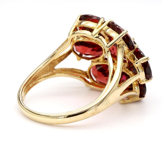 Vintage 7.8 Carat Red Garnet 14k Gold 7 Stone Cluster Cocktail Ring ...