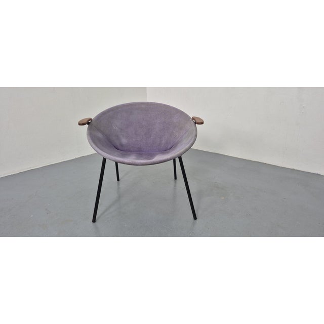 Mid-Century Modern Sueded Purple Balloon Chair by Hans Olsen for Lea Furniture, Denmark, 1950s For Sale - Image 3 of 13