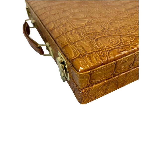 Vintage Mid-Century Backgammon Game Set Faux Crocodile Travel Case For Sale - Image 15 of 18