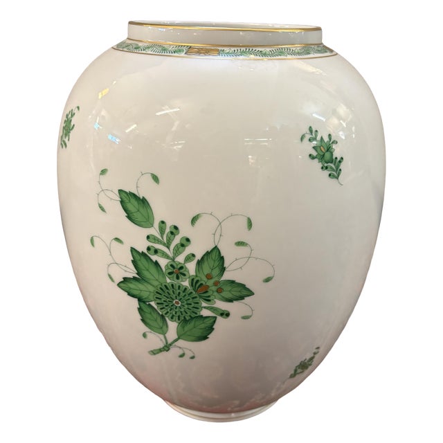 Apponyi Porcelain Vase with Chinese Bouquet from Herend, 1950s For Sale