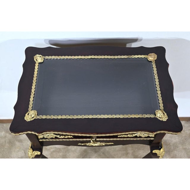 Naploeon III Middle Display Table in Stained Mahogany For Sale - Image 5 of 18