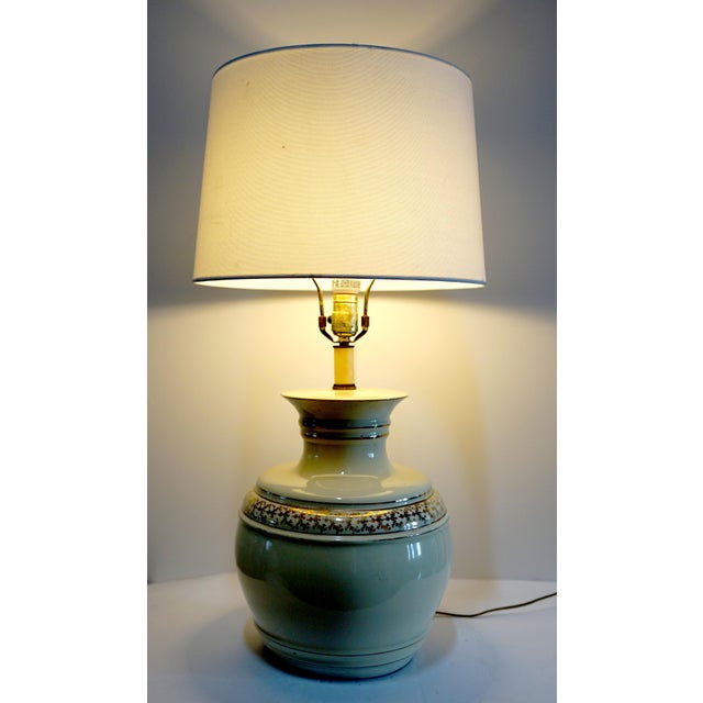 1970s Gilt Porcelain Vintage Yellow Round Table Lamp For Sale - Image 5 of 6