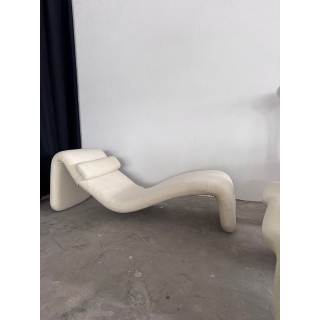 Textile Space Age Djinn Chaise Longue by Olivier Mourgue for Airborne International, 1960s Icon, Reupholstered, 2001 a Space Odyssey For Sale - Image 7 of 16