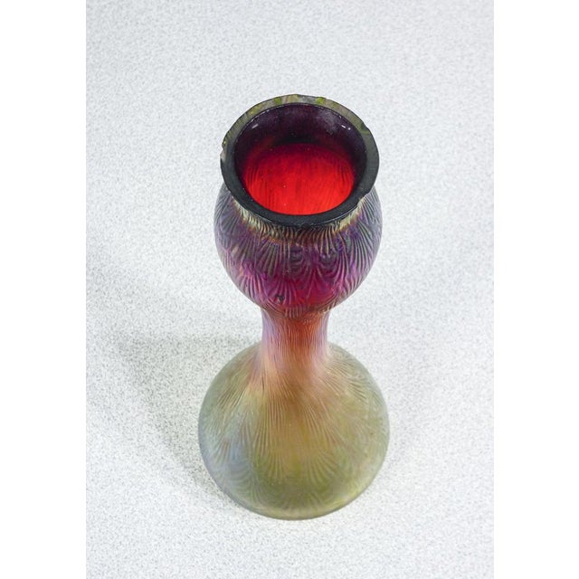 Kralik Vase in Iridescent Glass, Bohemia, 1910s For Sale - Image 5 of 7