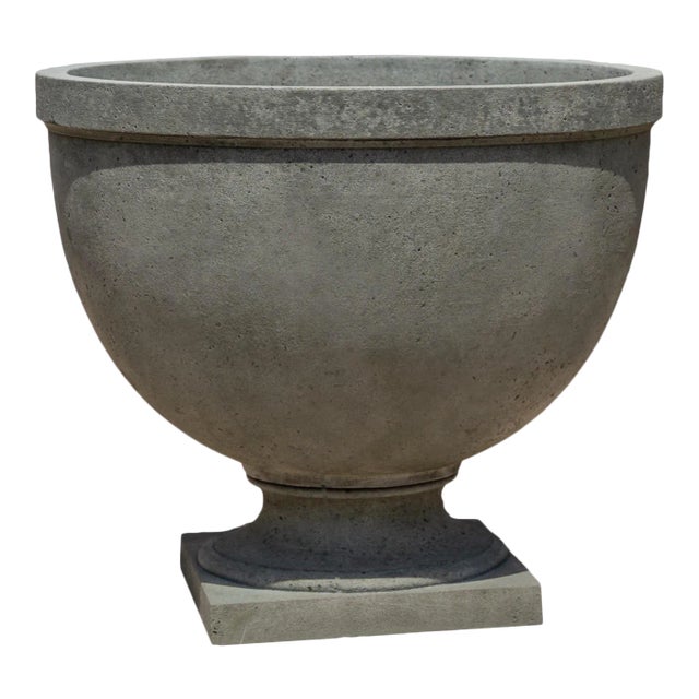 Huntington Urn, Large For Sale