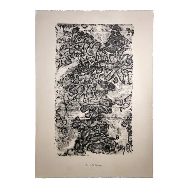 Lit d'épluchures is an original B/W lithograph realized by the French founder of Art Brut, Jean Dubuffet. Very good...