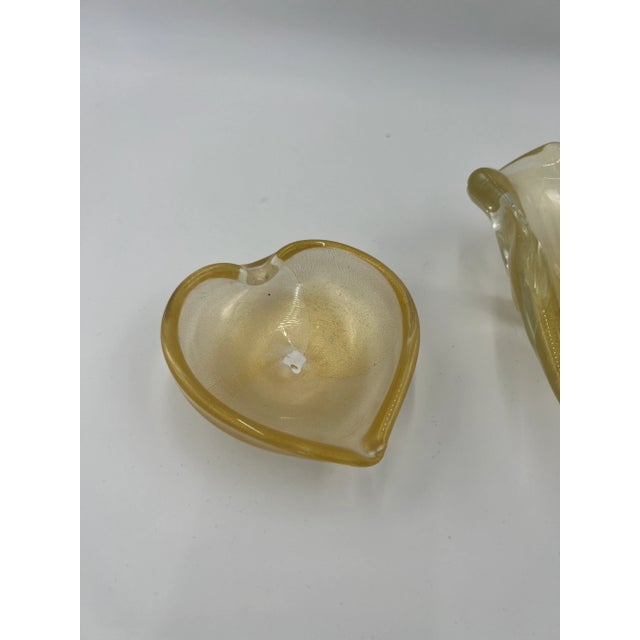 Italian 1960s Murano Glass Gold Fleck Heart & Leaf Ashtray - Set of 3 For Sale - Image 3 of 8
