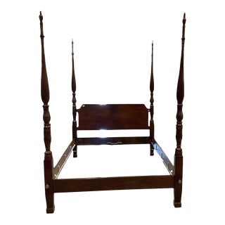 Henredon Aston Court Mahogany Queen Size Rice Carved Four Poster Bed For Sale