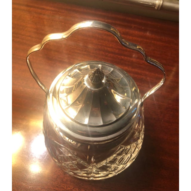 English 1970s Vintage English Crystal and Silverplate Ice Bucket With Top For Sale - Image 3 of 6