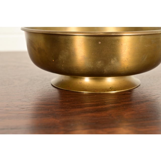 Roycroft Arts & Crafts Brass Fruit Bowl or Centerpiece Bowl For Sale In South Bend - Image 6 of 12