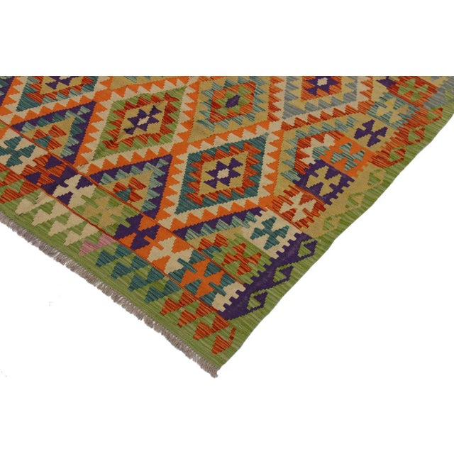 Shabby Chic Modern Bohemian Kilim Hand-Woven Wool Rug -5'2" X 8'5" For Sale - Image 3 of 8