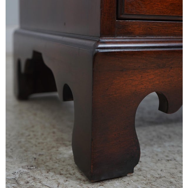Wood Kittinger Wa-1031 Colonial Williamsburg Mahogany Bachelor Chest For Sale - Image 7 of 12