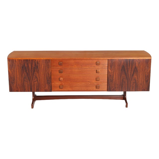 Mid-Century Rosewood and Teak Sideboard with Curved Ends from Vanson, 1960s For Sale