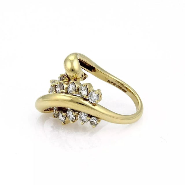 Contemporary Jose Hess Diamond 18k Yellow Gold Cocktail Curved Loop Ring - Size 6.5 For Sale - Image 3 of 6