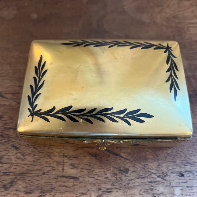 French Antique Limoges French Porcelain Gilded Box For Sale - Image 3 of 5