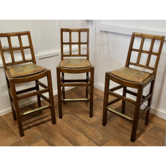 Arts and Crafts High Bar Stools in Oak, 1950s, Set of 3 For Sale - Image 3 of 11