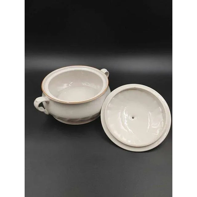 1990s Vintage Hearthside Casserole Dish Sculptura Stoneware Lidded Soup Tureen Japan For Sale - Image 5 of 9