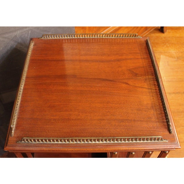 English Early 20th Century English Mahogany Revolving Bookcase For Sale - Image 3 of 7