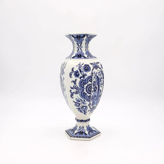 Traditional Dutch Faïence Vase, Circa 1950 For Sale - Image 3 of 10