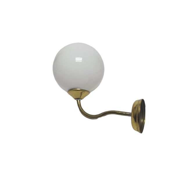 The wall lamp was produced in Poland in the 1950s. It is preserved in good condition. Up to 250V (Europe/UK Standard).The...