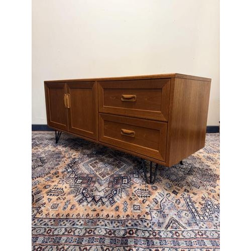 Mid-Century Teak Fresco Media Unit from G-Plan For Sale - Image 4 of 7