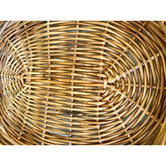 Vintage 1900s Large Natural Wicker Oval Shaped Basket With Handles For Sale - Image 4 of 11