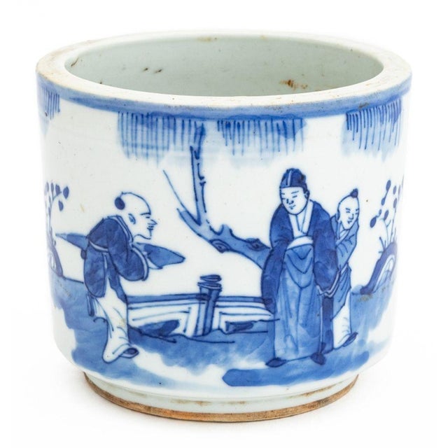 White Chinese Blue and White Porcelain Vessels, 5 For Sale - Image 8 of 9