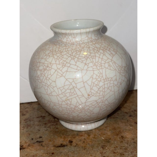 Bauhaus Bauhaus Crackle Glaze Vase by Marguerite Friedlaender for Kpm, Germany Ca. 1930 For Sale - Image 3 of 8