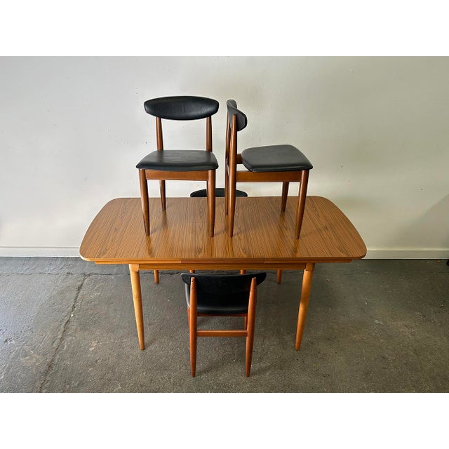 Mid-Century Extending Dining Table and Chairs from Schreiber, 1970s, Set of 5 For Sale - Image 11 of 15