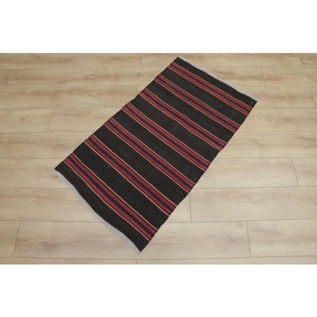 Size: 2.3 x 4.2 ft ( 70 x 127 cm) 27 x 50 inches Color: Organic Natural Dye ( Black,Red,Cream ) Material: 100% Hand Spun...
