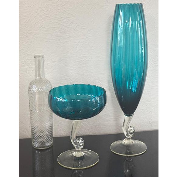 1960s Tall Blue Glass Vase For Sale In Saint Louis - Image 6 of 6